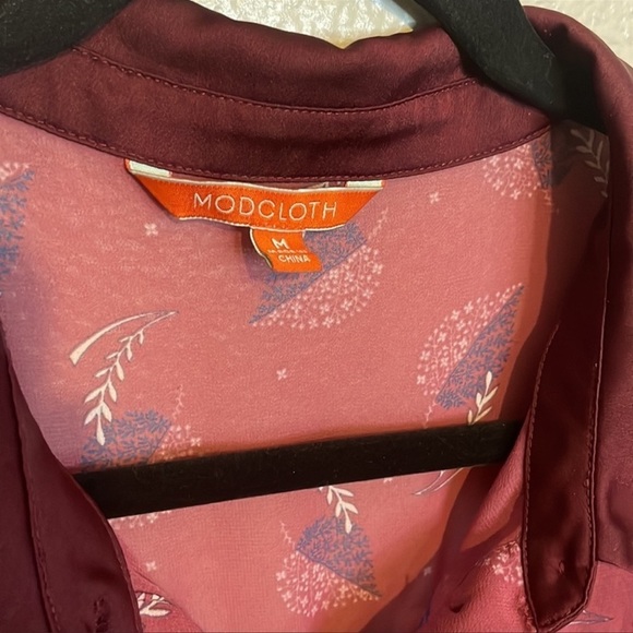 Modcloth Just My Typist Pleated Chiffon Mauve /
Plum Long Sleeve Dress - Picture 5 of 6